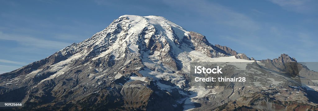 Mt. Rainier Panorama - Foto de stock de Parque Nacional do Monte Rainier royalty-free