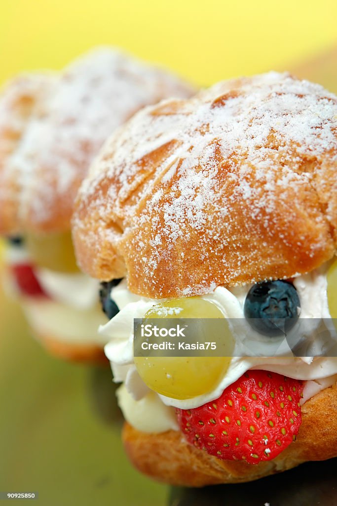 Stück Kuchen - Lizenzfrei Bunt - Farbton Stock-Foto