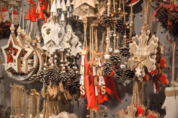 istock Christmas decorations on the market in Vienna 909263110
