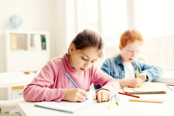 istock Learners of primary school 909267994