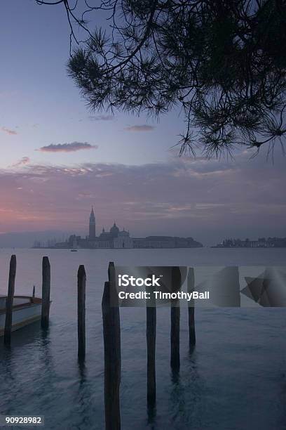 San Giorgio Maggiore Ii - Fotografie stock e altre immagini di Alba - Crepuscolo - Alba - Crepuscolo, Ambientazione tranquilla, Architettura