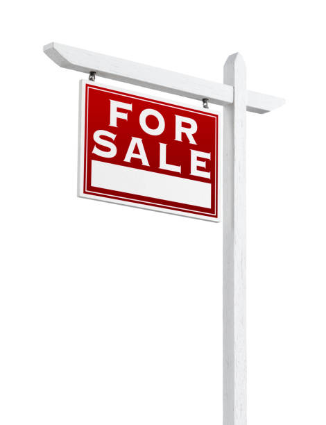 istock Left Facing For Sale Real Estate Sign Isolated on a White Background. 909310236