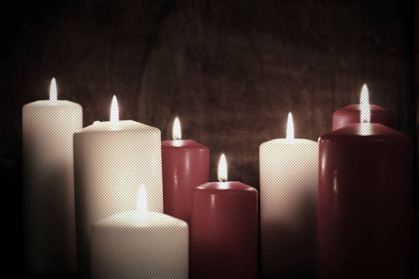 istock dot toned love heart shape candle 909332688