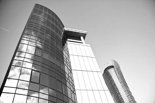 istock Modern office building. Architectural details of modern  building. Black and white. 909335948
