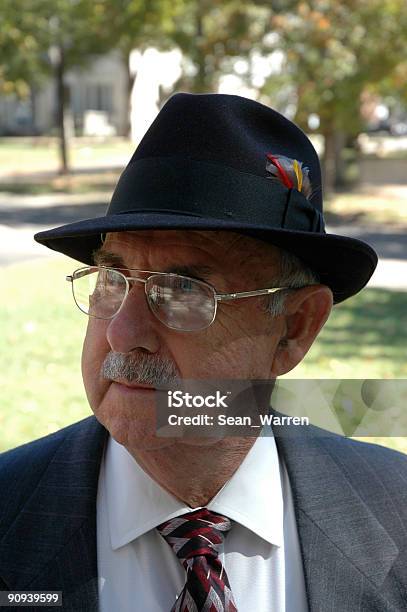 Senior Ciudadano Foto de stock y más banco de imágenes de 70-79 años - 70-79 años, Adulto, Adulto maduro
