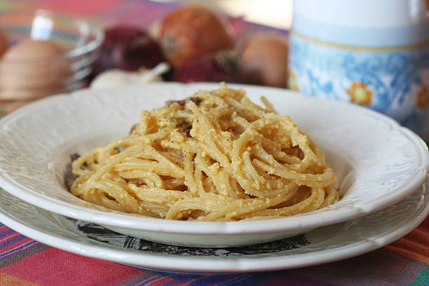 Esparguete Carbonara - fotografia de stock