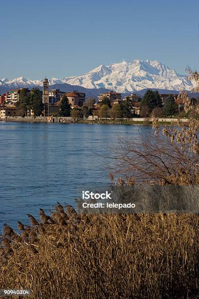 Sesto Calende Foto de stock y más banco de imágenes de Monte Rosa - Monte Rosa, Cantón de Ticino, Río