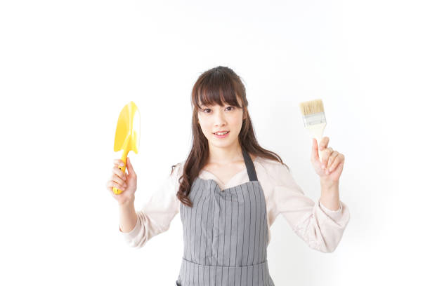 istock DIY woman imge 909419516