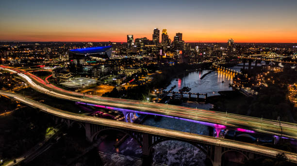 istock Minneapolis Cityscape 909428300
