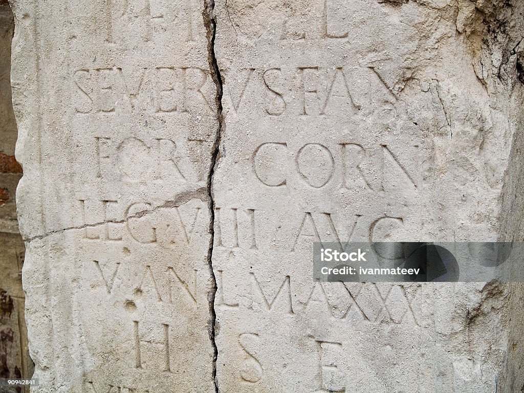 Alte Schrift auf stone - Lizenzfrei Alt Stock-Foto