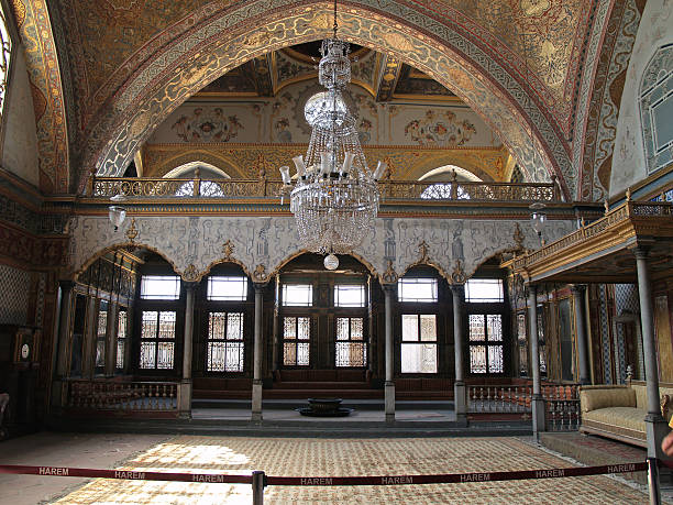 istock Harem at the Topkapi palace in Istanbul, Turkey 90943713