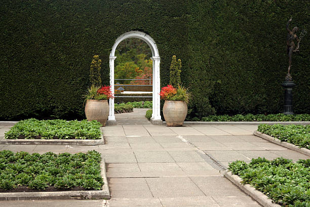 istock Italian garden 90945495