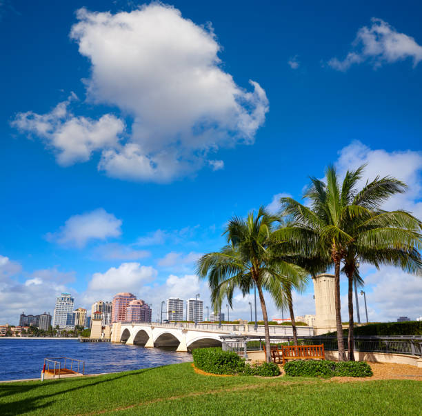 istock Palm Beach skyline  royal Park bridge Florida 909463596