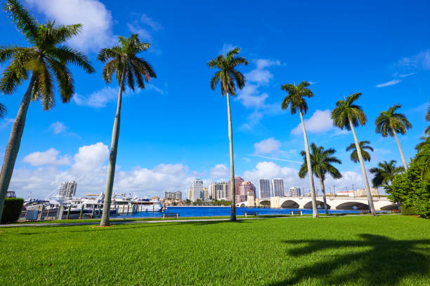 istock Palm Beach skyline  royal Park bridge Florida 909468104