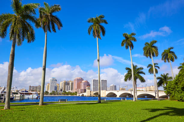 istock Palm Beach skyline  royal Park bridge Florida 909468150