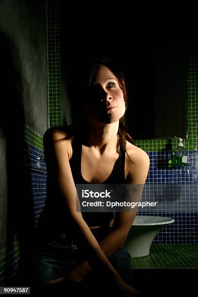Mi Baño Foto de stock y más banco de imágenes de Colorido - Colorido, Mujeres, Adulto