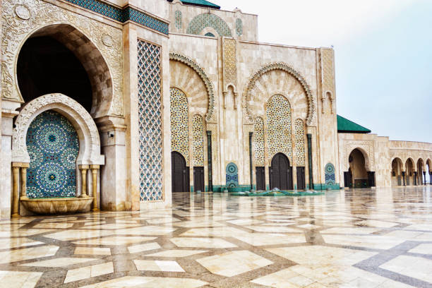 istock Detail of Hassan II Mosque 909494876