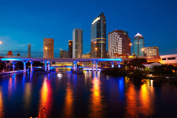 istock Florida Tampa skyline at sunset in US 909505990
