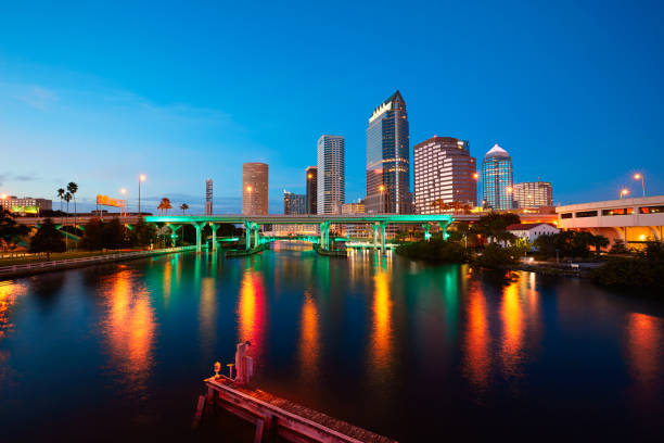 istock Florida Tampa skyline at sunset in US 909506070
