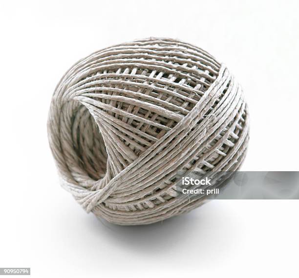 Foto de String Coil De e mais fotos de stock de Artigo de armarinho - Artigo de armarinho, Atado, Branco