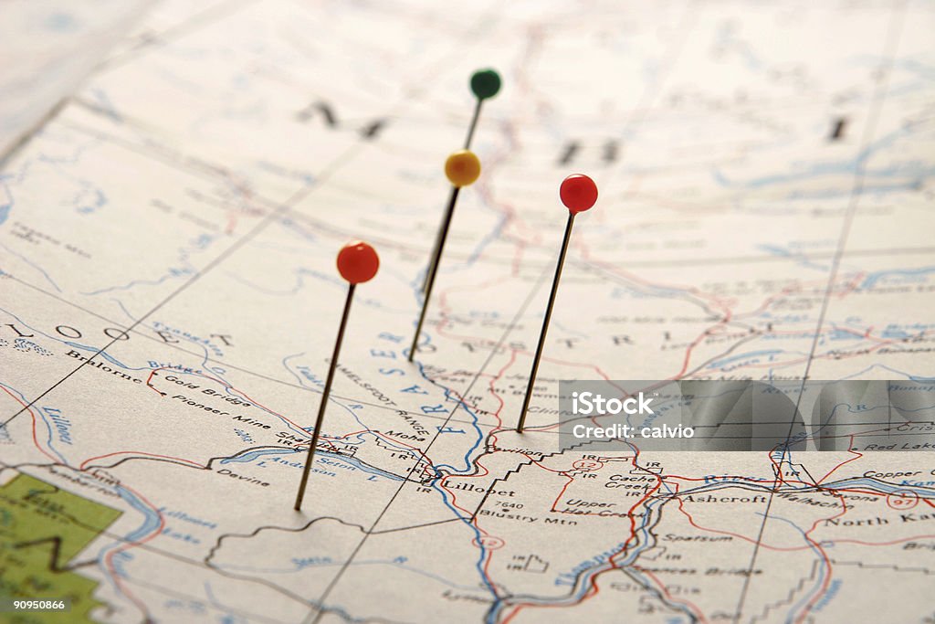Баллы на карте - Стоковые фото Булавка роялти-фри