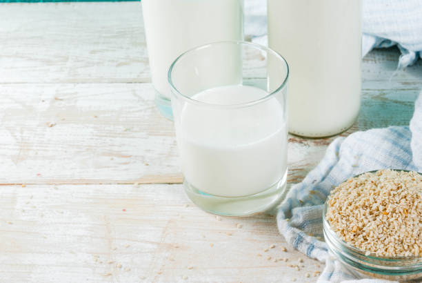 istock Vegan alternative non-dairy milk 909513004