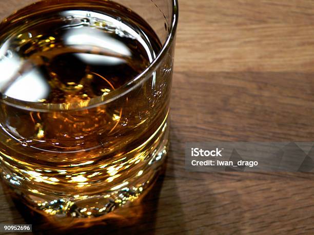Singlemaltwhiskey In Einem Glas Stockfoto und mehr Bilder von Ordentlich - Ordentlich, Whisky, Schlafmütze