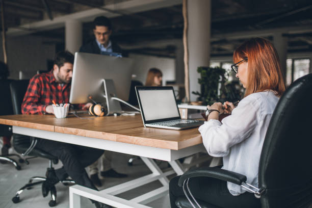 istock Young entrepreneurs in the office 909550340