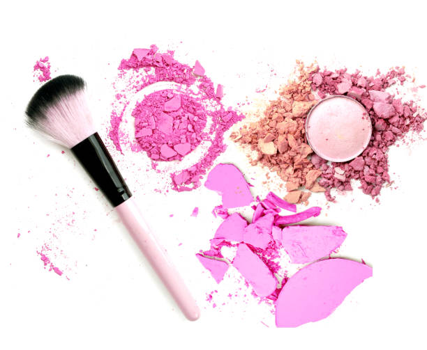 istock Pink make up color powder with brush. 909565216