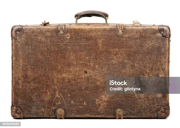 Alten Koffer Isoliert Auf Weißem Hintergrund Stockfoto und mehr Bilder von Koffer - Koffer, Alt, Altertümlich
