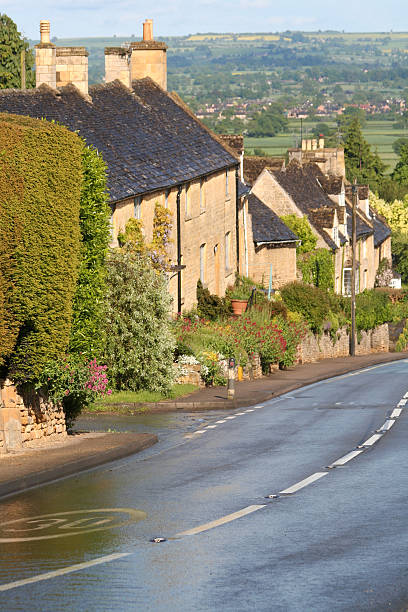 istock Bourton-on-the-Hill in the Cotswolds, England 90962183