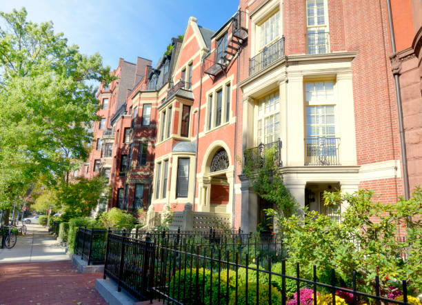 brownstone, back bay, boston. - boston back bay residential district brownstone foto e immagini stock