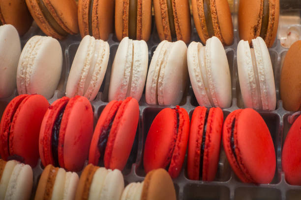 istock Fresh pastries for sale in the bakery 909677888