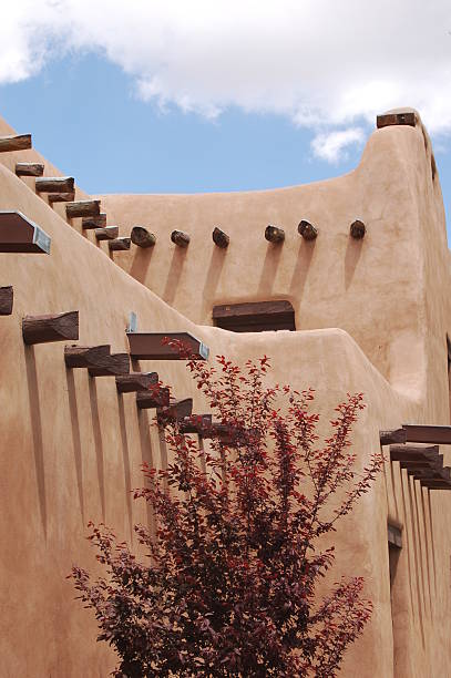 istock Stucco Building in Santa Fe, New Mexico 90968229