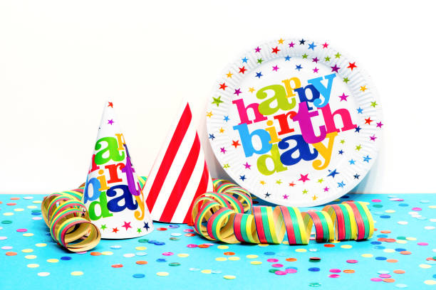 istock A Happy Birthday Plate two carnivals 909692446