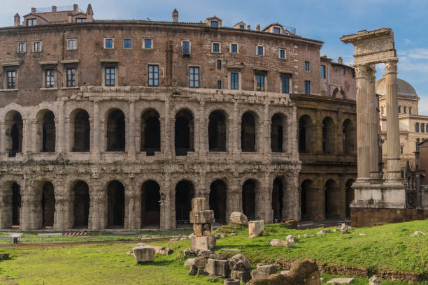 istock Theatre of Marcellus 909709412