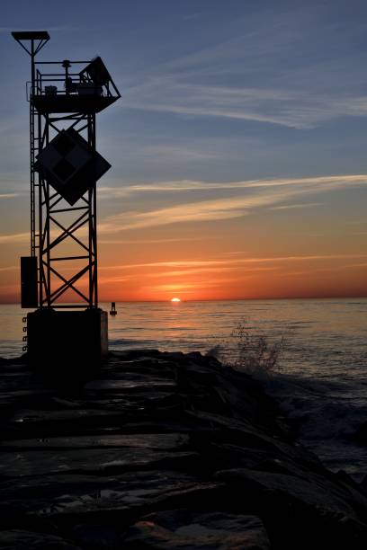 istock Ocean City Inlet Sunrise - II 909719160