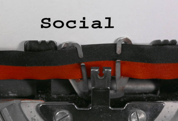 istock SOCIAL written with the old typewriter 909722610