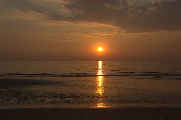 istock Sunset in Koh Chang, Thailand 909732596