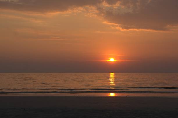 istock Sunset in Koh Chang, Thailand 909735404