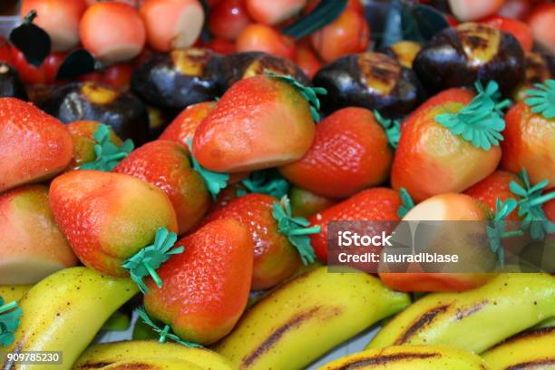 Frutta Martorana Stockfoto und mehr Bilder von Obst - Obst, Apfel, Banane