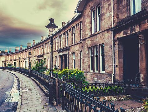 Beautiful Curved Edwardian Terrace Houses In A British City (Glasgow)