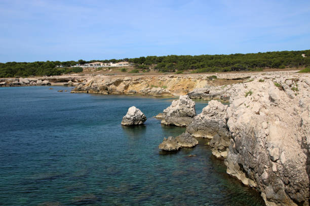 istock Coast of Martigues 909796524