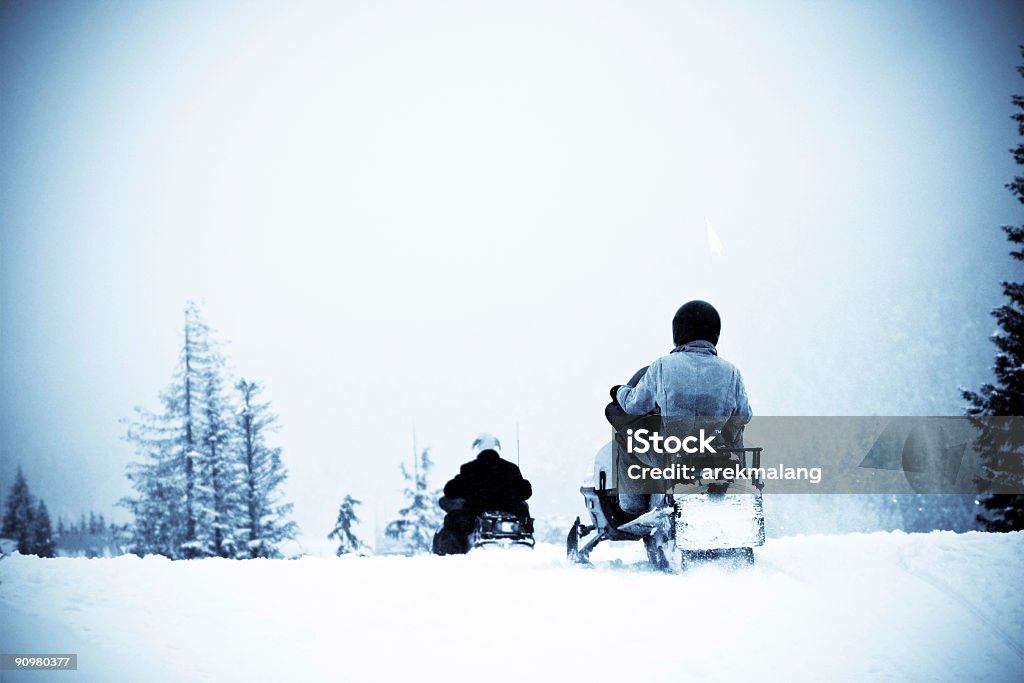 Зимний вид спорта - Стоковые фото Группа людей роялти-фри