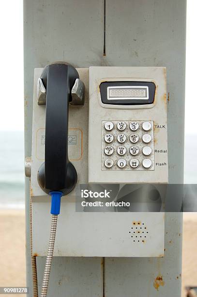 Zardzewiały Telefonu - zdjęcia stockowe i więcej obrazów Automat telefoniczny - Automat telefoniczny, Plaża, Bez ludzi