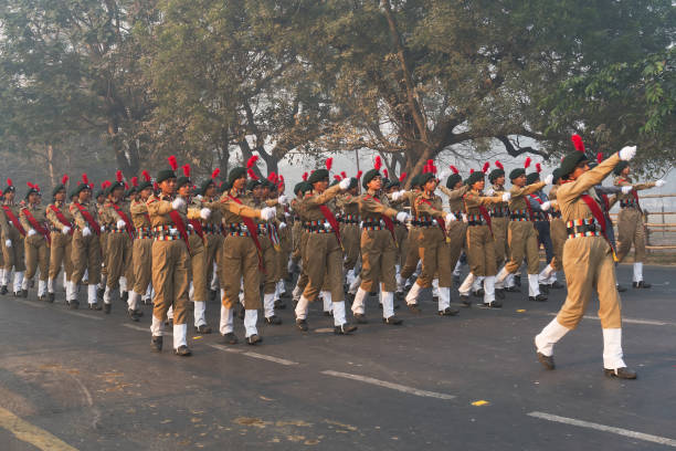 march past of india's national cadet corps's lady cadets - ncc imagens e fotografias de stock