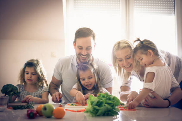istock Healthy family. 909867618
