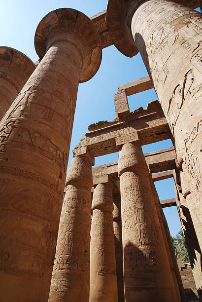 sala ipostila -, colonne nel tempio di karnak - temple of luxor hypostyle hall foto e immagini stock