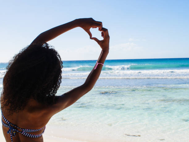 istock Love is in the air 909874930