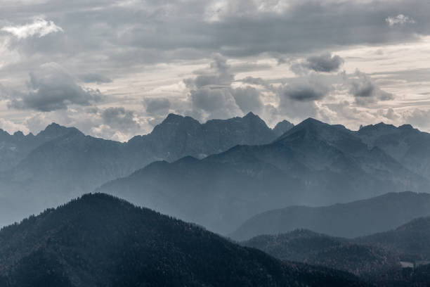 istock top of mountains 909998550